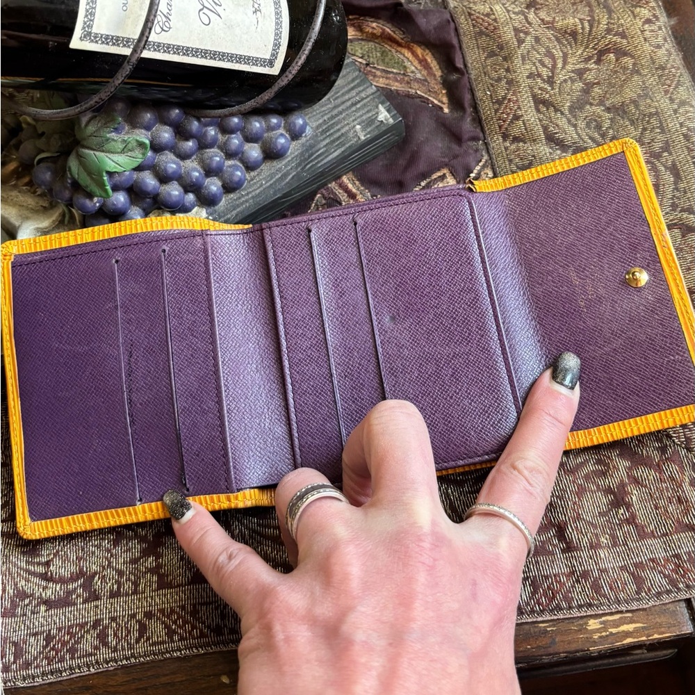 Authentic LOUIS VUITTON EPI Leather two tone Yellow/Purple snap wallet